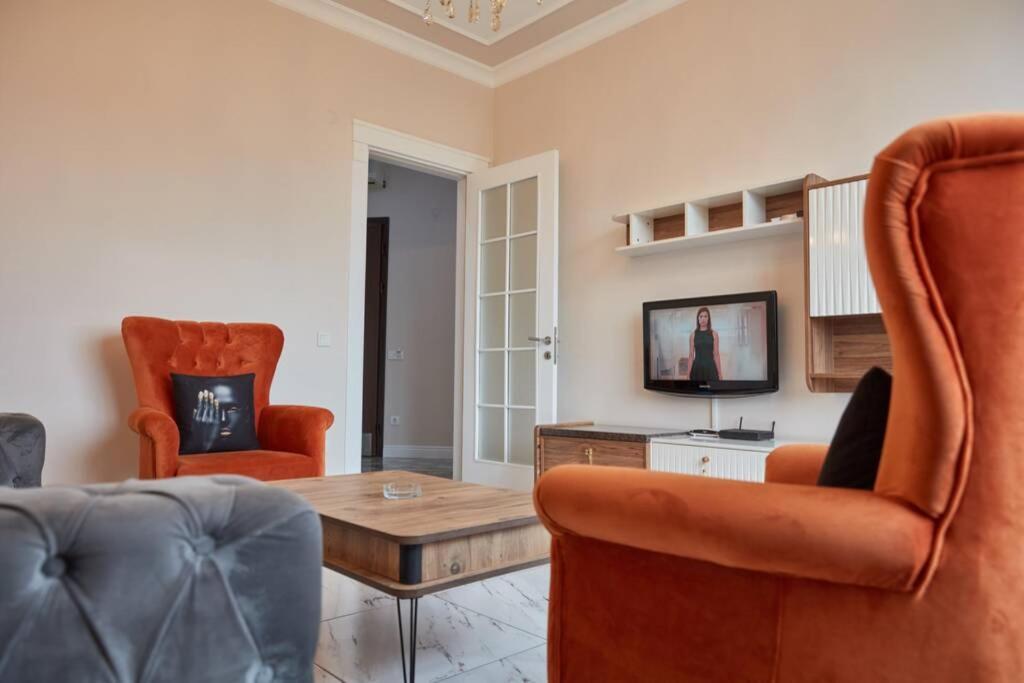 Taksim Square Apartment, Great View, Luxury Istanbul Exterior photo